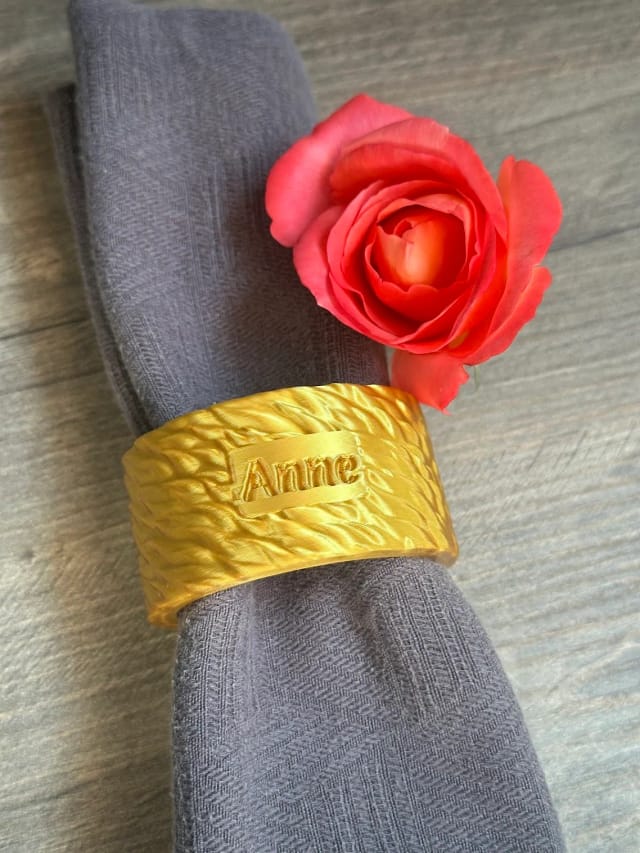 Petit rond de serviette à personnaliser — prénom Sophora, communion
