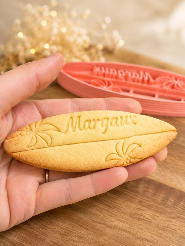 Emporte-pièce personnalisé prénom — surf & palmiers, biscuits
